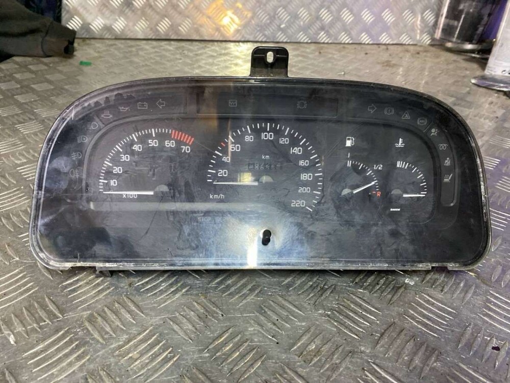 рено мастер панель приборов. панель приборов рено лагуна 1. приборная панель рено лагуна. Vf1bgaoa528386275 панель приборов лагуна 2. панель приборов лагуна 1.