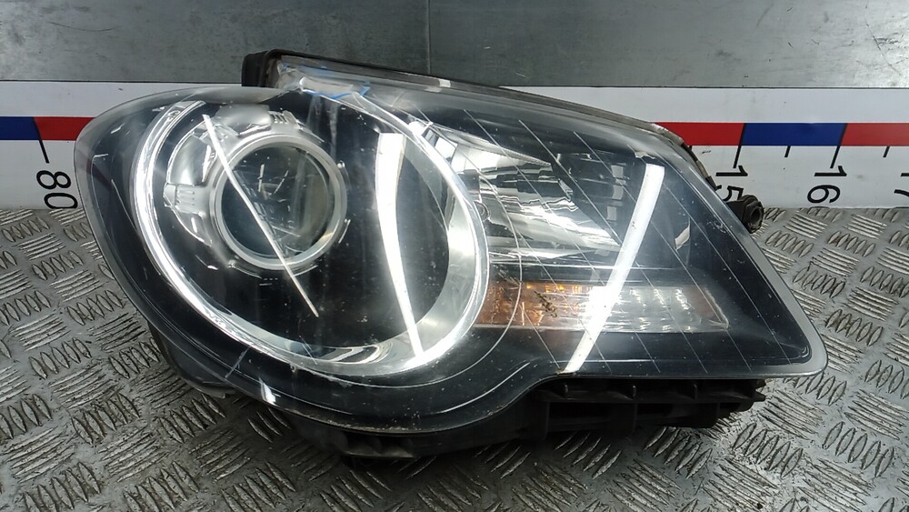 Купить Фару На Фольксваген Туарег 2006