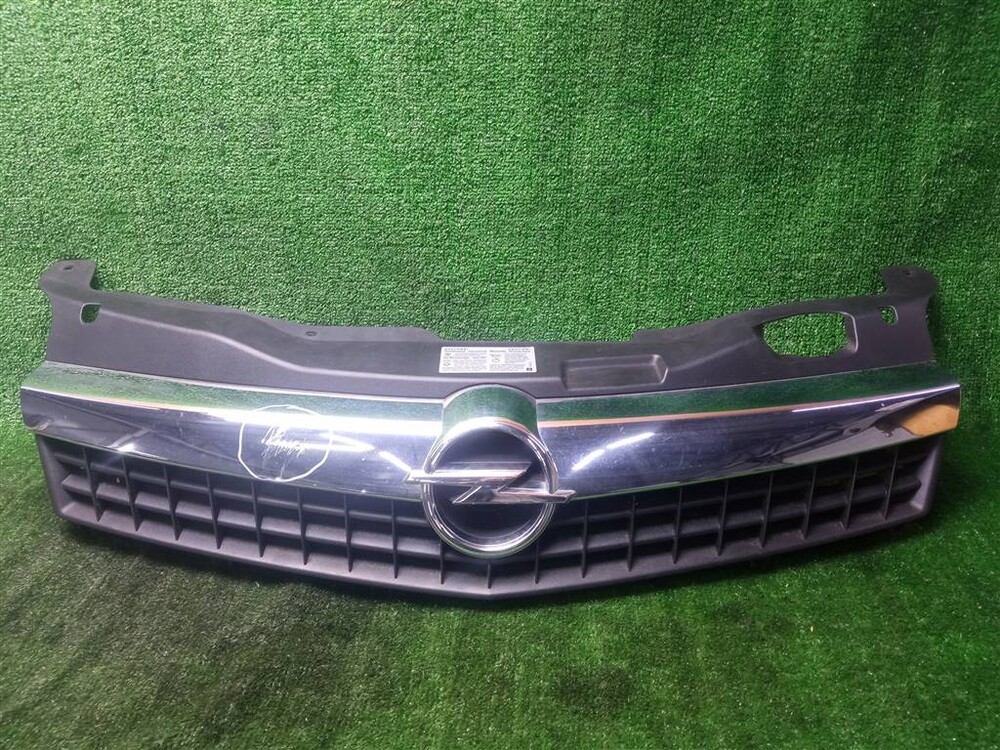 Купить Решетку Радиатора Opel Astra 5d