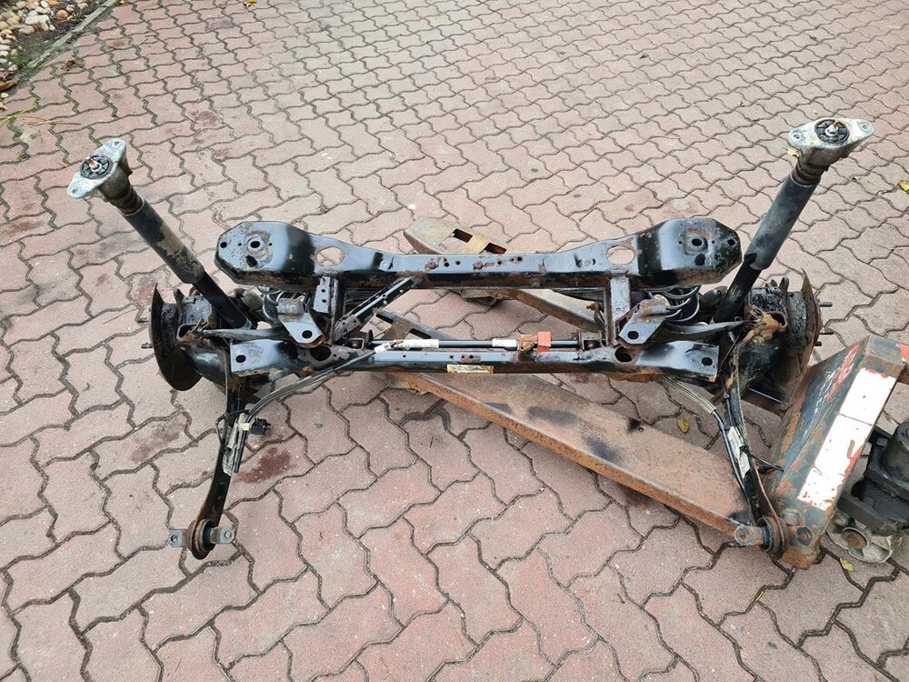 Задняя подвеска форд фокус 2. Ford focus 3 задняя подвеска. Задняя балка форд фокус 3. Задняя подвеска форд фокус 2 снизу. Задняя балка форд фокус 1 универсал.