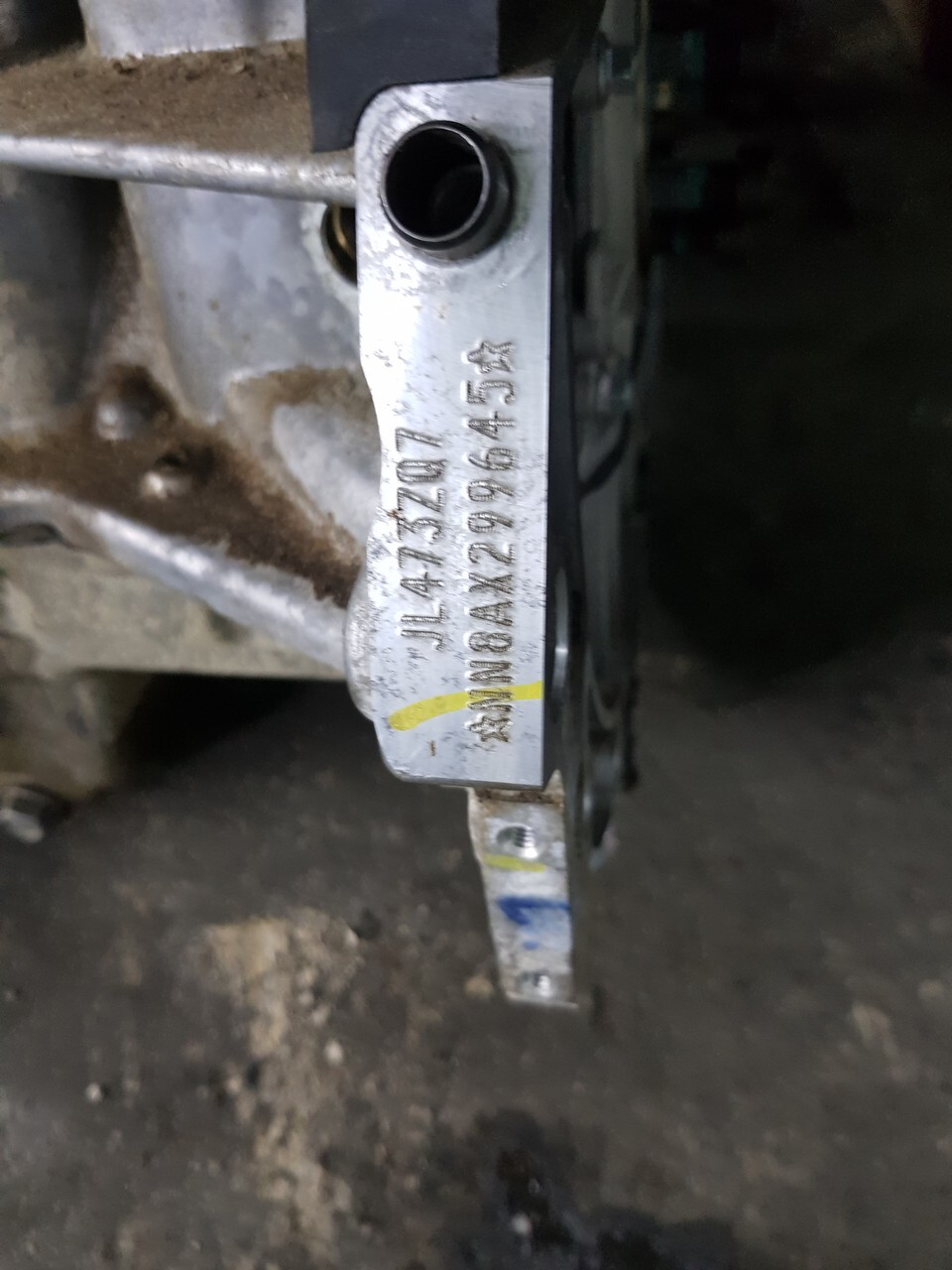 Jl473zq7