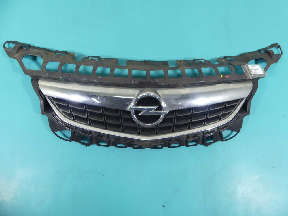 Купить Решетку Радиатора Opel Astra 5d