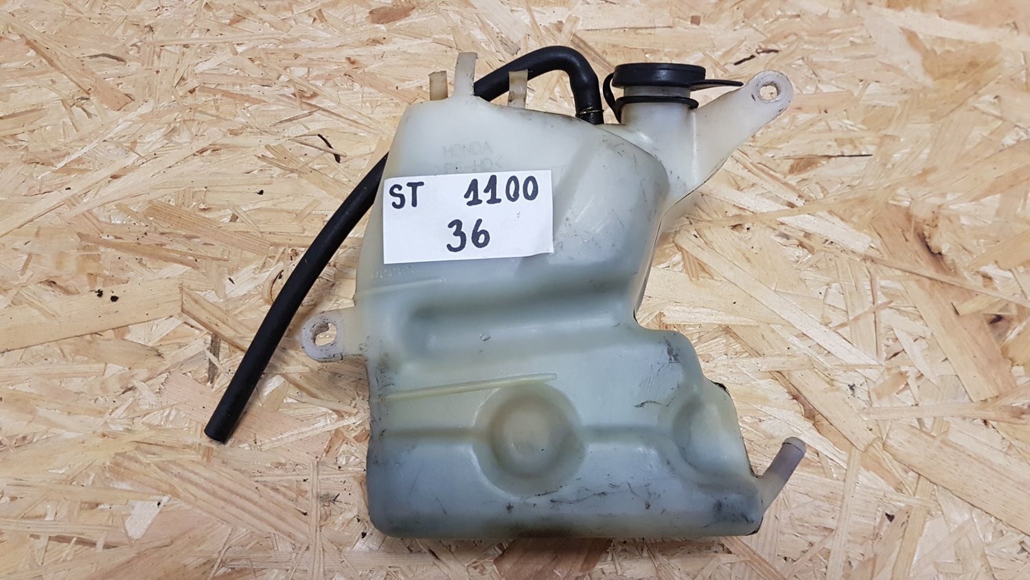 расширительный бачок honda af. расширительный бачок honda crv4. бачок honda. расширительный бачок хонда срв 1. бачок расширительный honda crv 1.