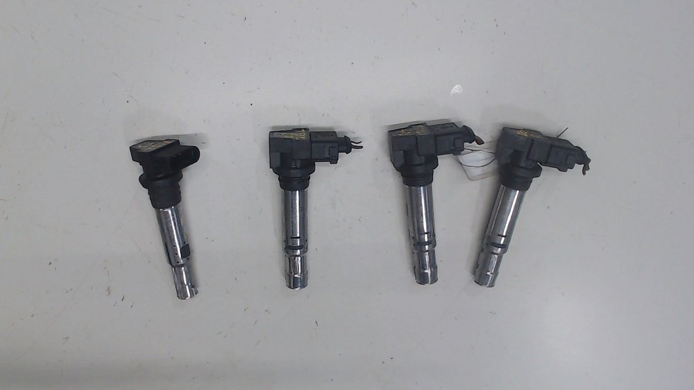 катушка зажигания фольксваген шаран 2000. 6. 8 турбо. катушки зажигания пассат б5+ 2. катушка зажигания volkswagen.