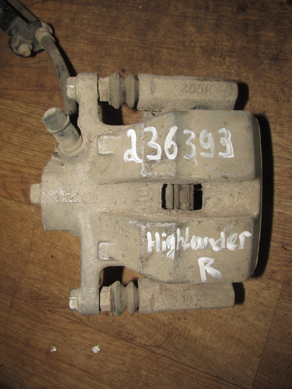 Передний суппорт highlander 2. Суппорт тойота хайлендер. Суппорт хайлендер. Суппорт хайлендер. Суппорт на хайлендер 2010.