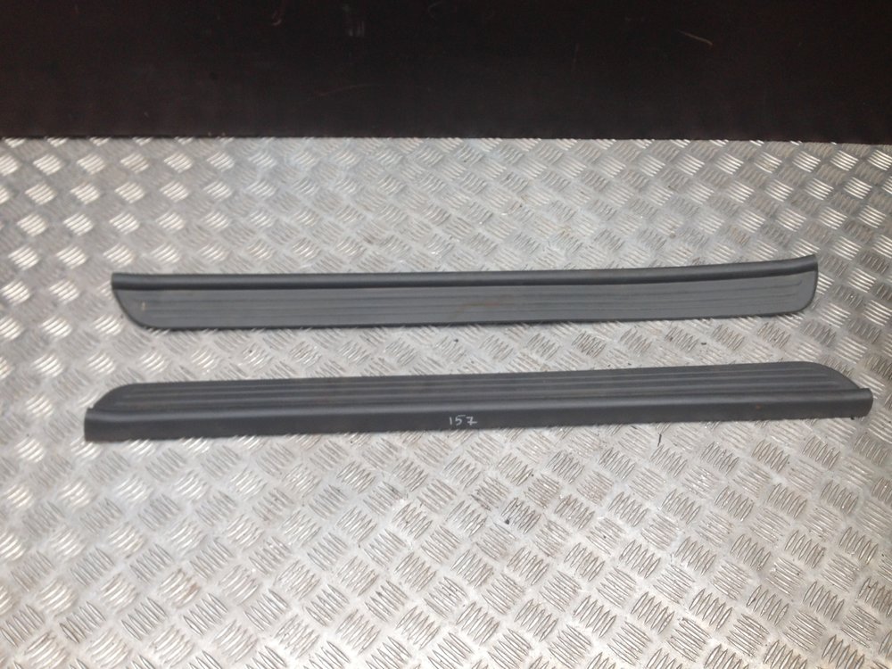 Пороги митсубиси кольт. Митсубиси кольт пороги. Порог левый colt 2003. Накладки на пороги митсубиси кольт. Пороги митсубиси кольт.