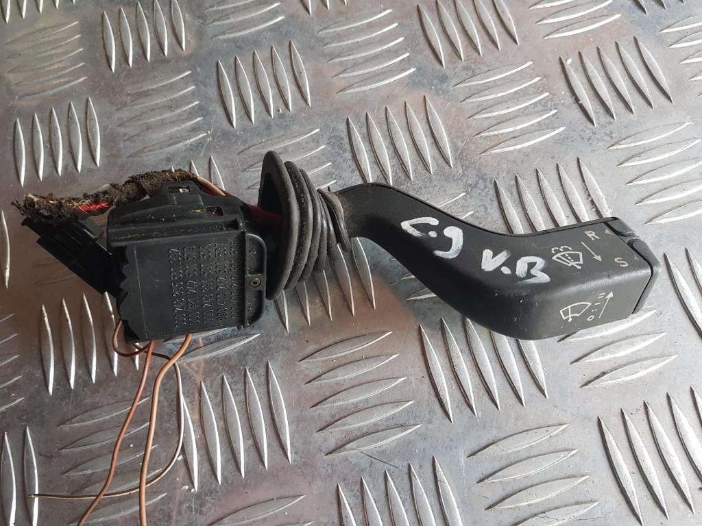 Фото реле левого поворотника опель корса 2001 год. Вектра б переключатель. Вектра б переключатель. Переключатель стеклоочистителя. Вектра б переключатель.