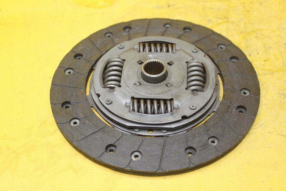 Комплект сцепления vw t4 2. Диск сцепления volkswagen t4. Сцепление volkswagen t4. Купить 074105273d. Vw t4 axg сцепление.