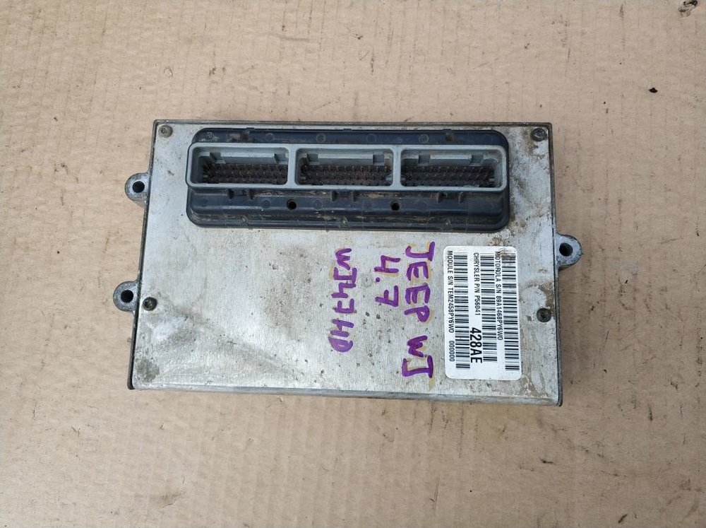 Где находится блок управления акпп wj 4.0 P56041428AE JEEP GRAND CHEROKEE WJ,WG блок управления двигателем мозги WJ WG 199