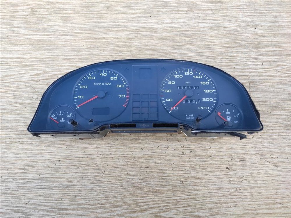 Купить Щиток Приборов Ауди 80 В 4