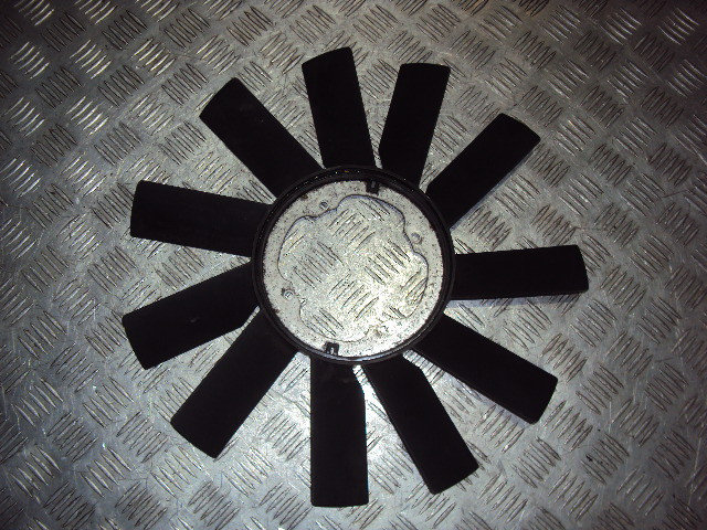 Крыльчатка вентилятора ваз 2106. Крыльчатка вентилятор евро камаз 740. Вентилятор для охлаждения радиатора для ленд ровер дискавери 4. Вентилятор охлаждения бмв е39 артикул. Крыльчатка ваз 2108.