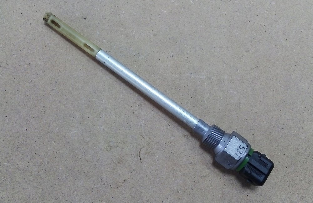 датчик уровня масла рено к4j. датчик уровня масла рено. датчик уровня масла renault megane 2. 6. датчик уровня масла рено меган 1.