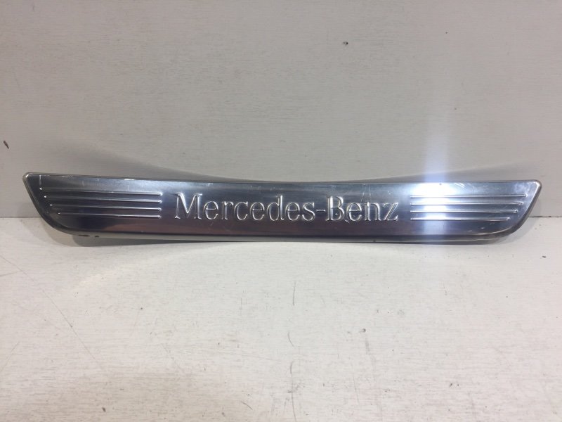 Как снять накладку порога на мерседес 213 A2056804209 Накладка порога Mercedes-Benz E-Class W213 2013-2019 купить бу в Бар