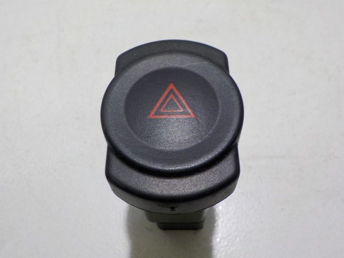 6001546813 Кнопка аварийной сигнализации Renault Logan 2005, 2006, 2007, 2008, 2