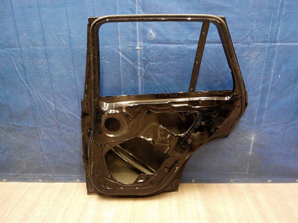 Дверь x5 f15. Bmw f15 дверь передняя левая. Дверные карты bmw x5 e70. Дверь x5 f15. 5na831055n.