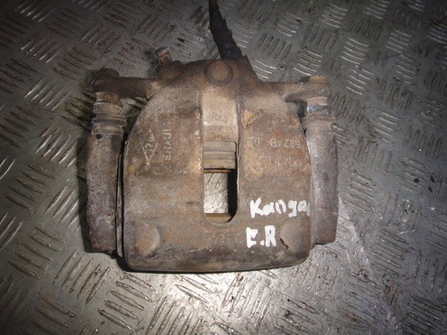 6. Передний суппорт рено дастер 2021. Суппорт дастер. Суппорт рено дастер 4х4. Передний суппорт рено дастер.