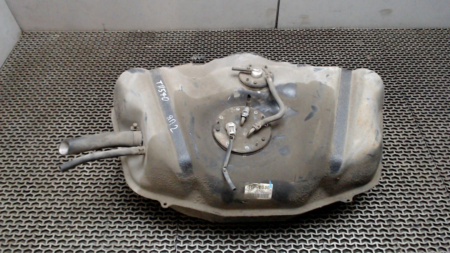 топливные трубки бензобака хонда аккорд 7. бак ровер 600. Accord 7 топливный бак. 2. бензобак хонда аккорд 7.