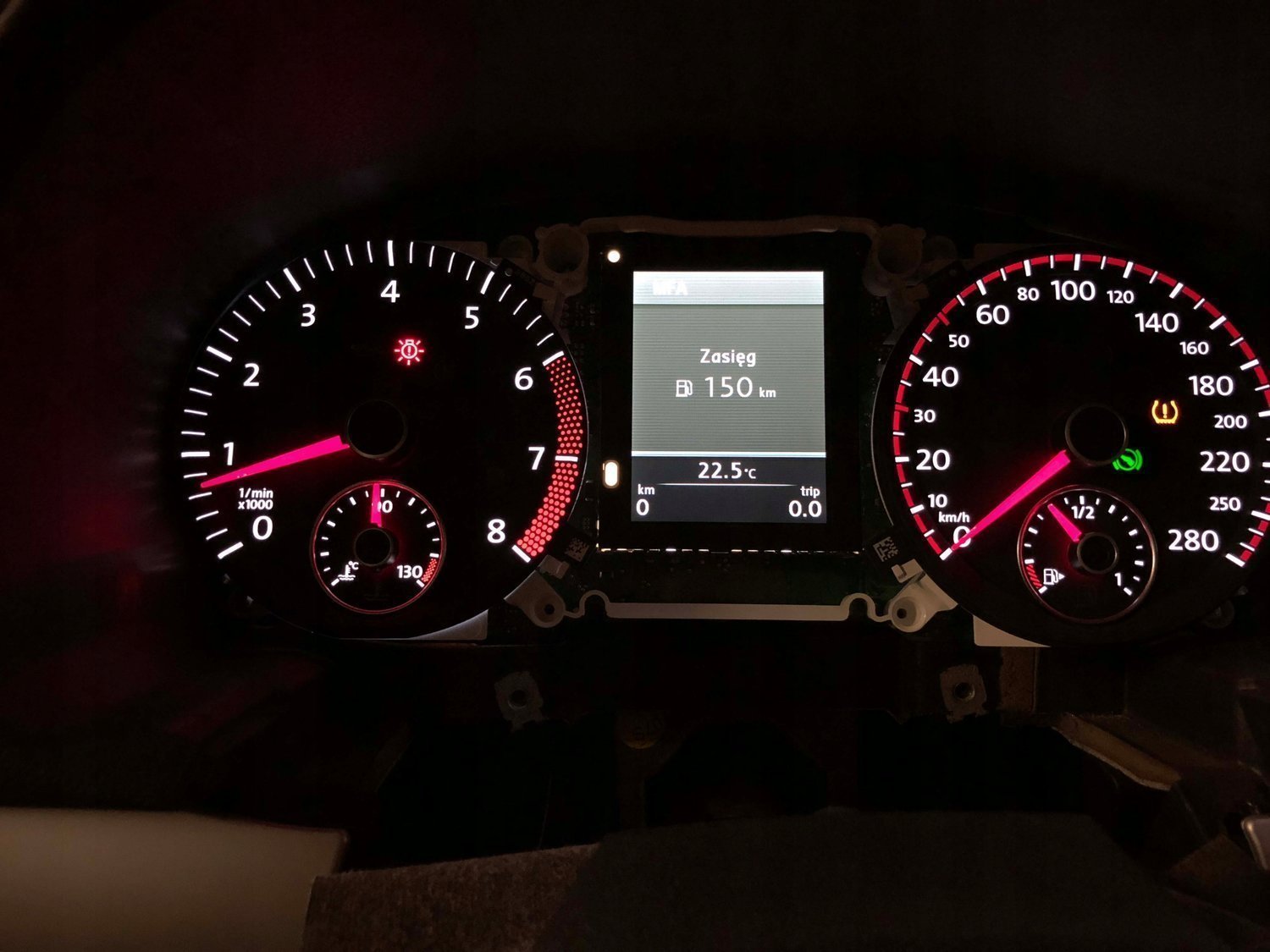 панель приборов гольф 6