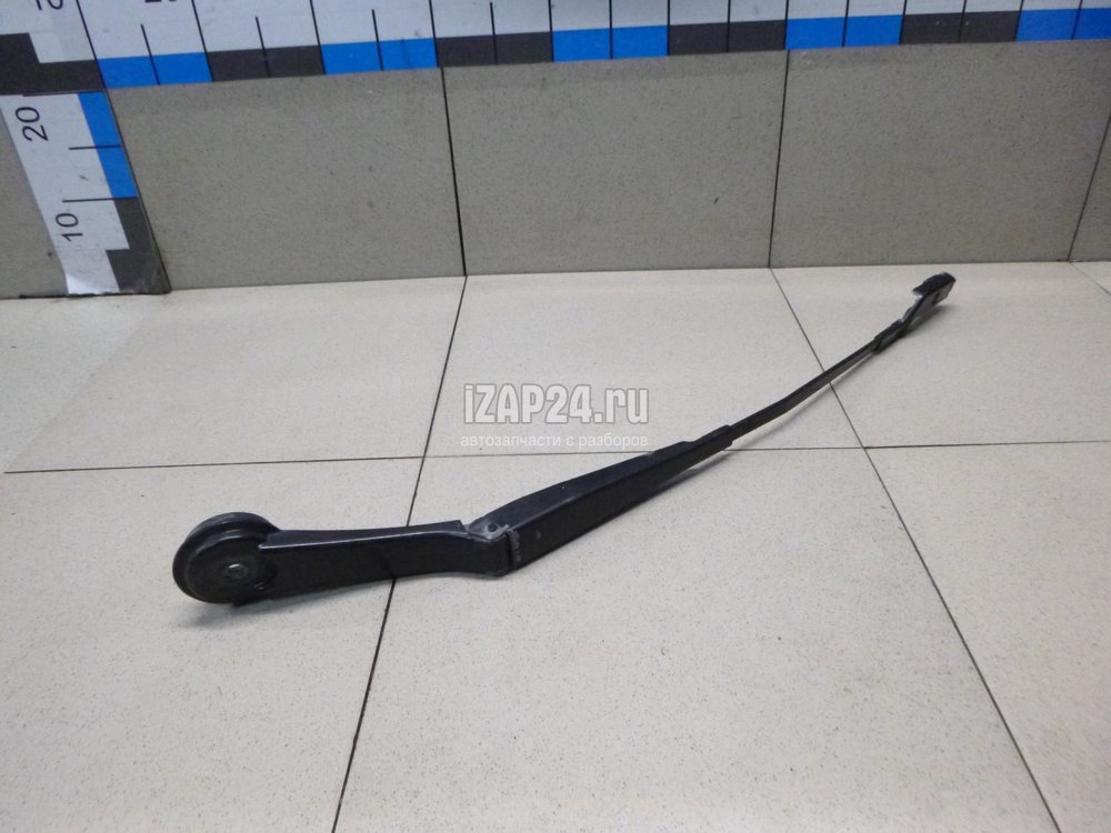 Крепление дворника на форд фокус 3. Дворники на ford focus 3. Фокус 3 хэтчбек дворики. Моторчик стеклоочистителя форд фокус 3 седан. Форд фокус 3 дворники передние.