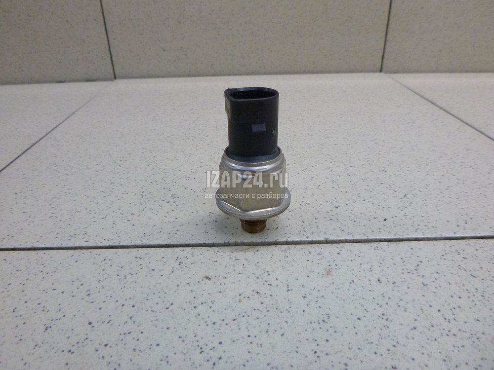 Датчик давления кондиционера порше кайен 957. 8. Датчик давления порше кайен. Датчик давления хладагента на ленд крузер 100. Датчик давления порше кайен.