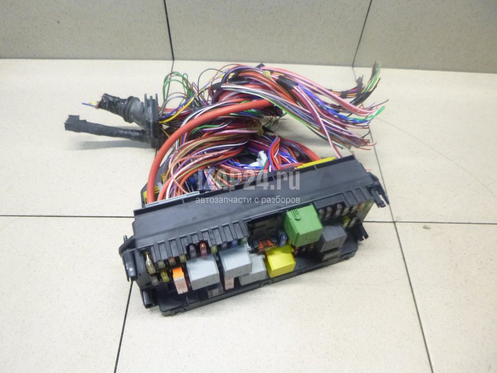 предохранители glk x204. W204 предохранитель кондиционера. блок предохранителей glk 300. блок предохранителей glk x204. блок предохранителей glk 300.