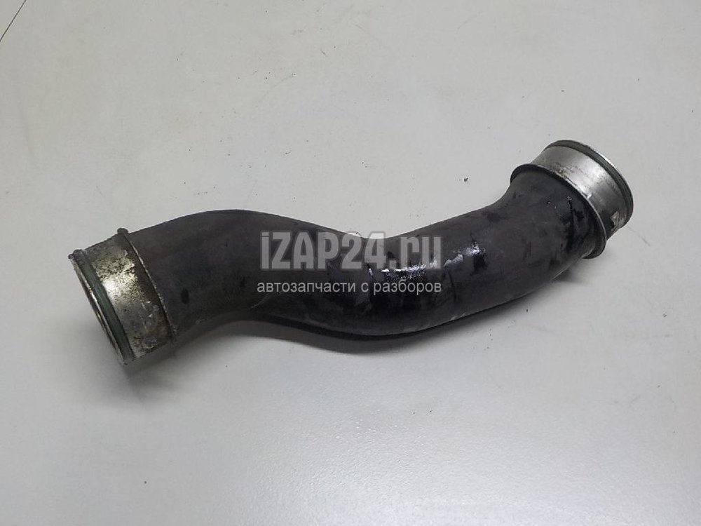 Патрубок интеркулера тигуан. 7h0145832k. VAG 06h121065d патрубок.