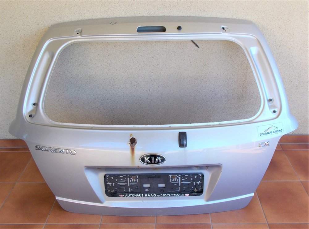 Соренто крышка багажника. Соренто крышка багажника. Соренто фото крышки багажника. Соренто крышка багажника. Крышка багажника соренто 2002.