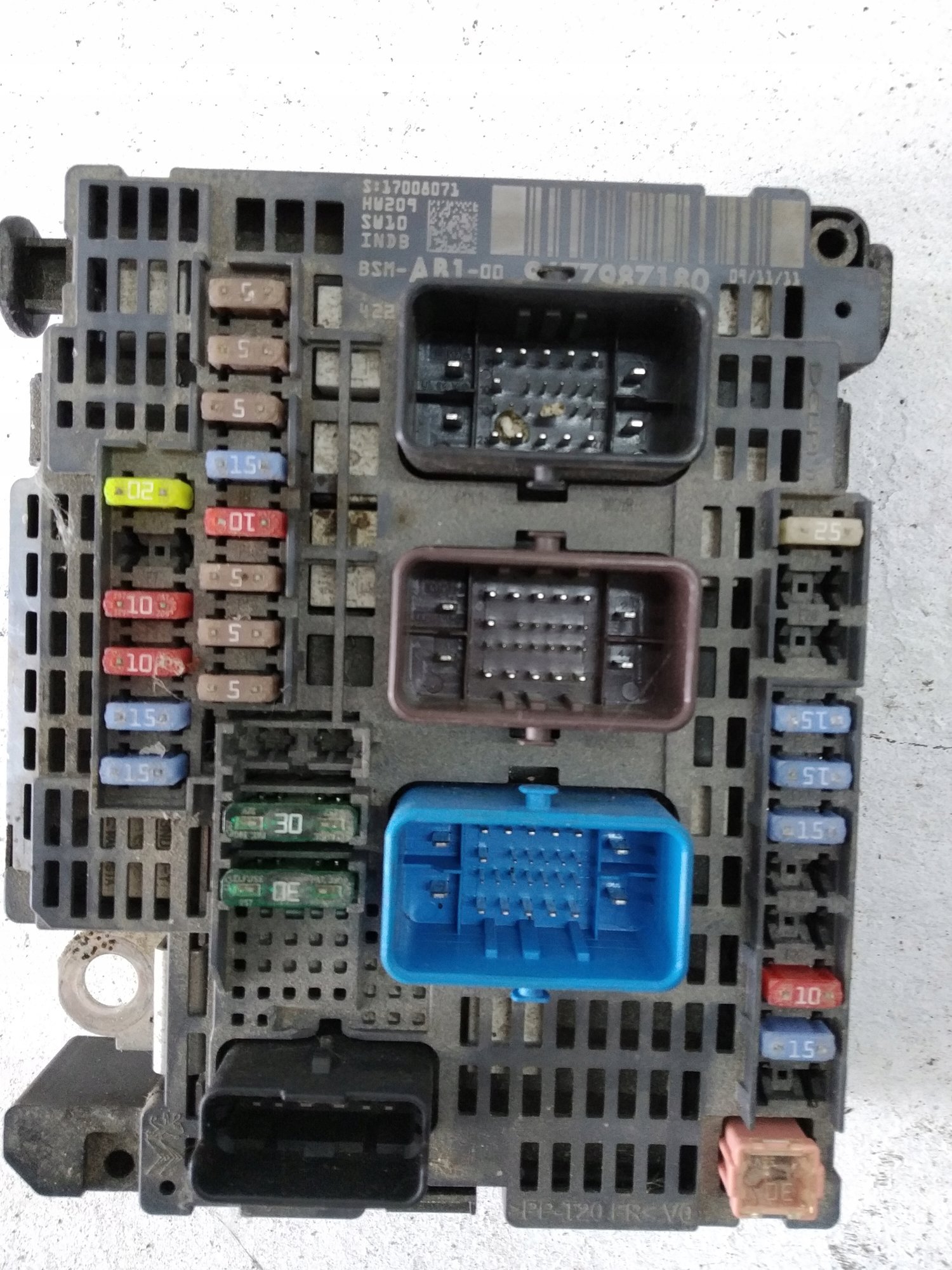 Купить bsm ab1 9677987180 блок предохранителей ситроен блок bsm ab1 9677987180 купить бу в Ростове-на-Дону Z1968662 - iZAP24