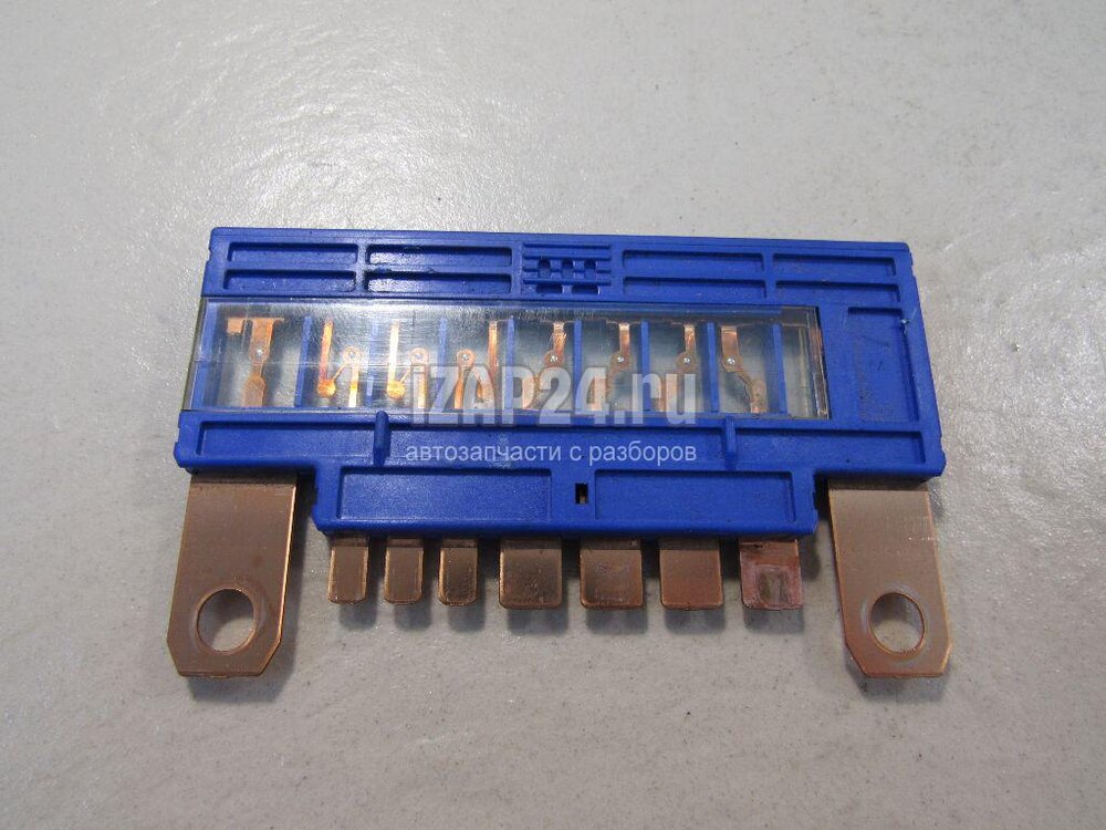 8262020180 avensis t27 verso 08 - 15 модуль предохранитель коробки купить бу Z85